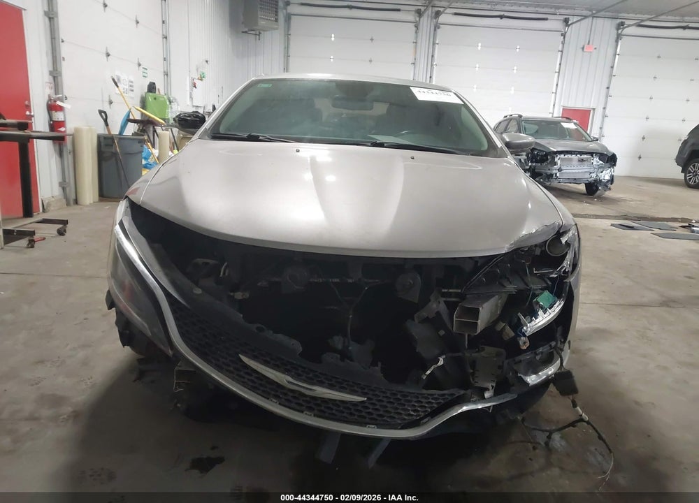 2015 CHRYSLER 200 C VIN: 1C3CCCEG9FN610720