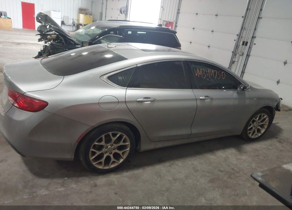 2015 CHRYSLER 200 C VIN: 1C3CCCEG9FN610720