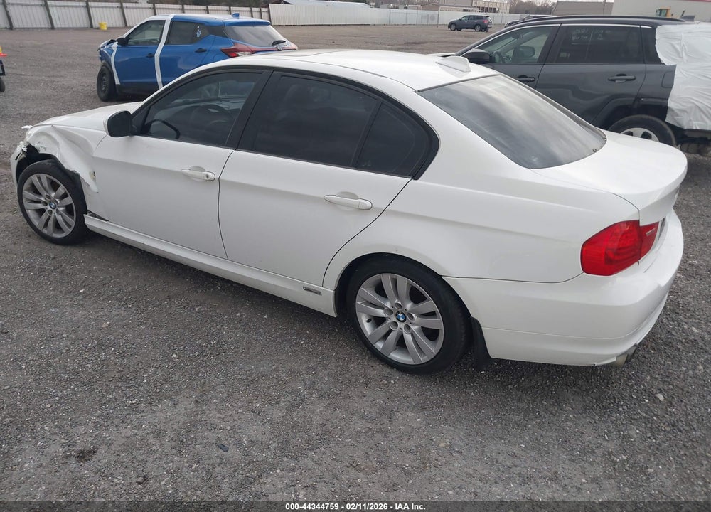 2009 BMW 328I VIN: WBAPH53589A435932
