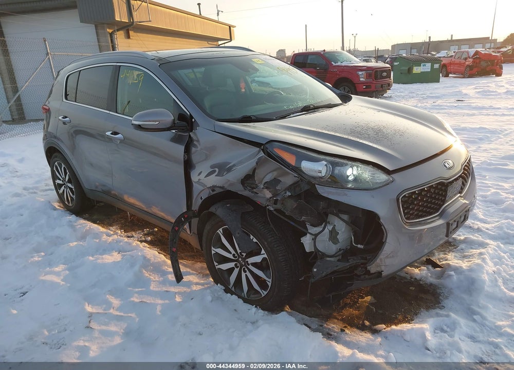 2017 KIA SPORTAGE EX VIN: KNDPNCAC8H7272390