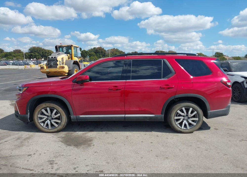 2025 HONDA PILOT TOURING VIN: 5FNYG2H7XSB001009