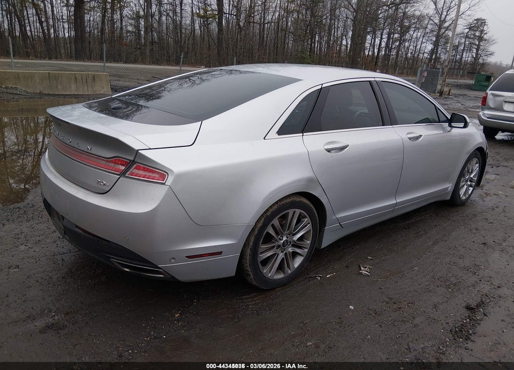 2014 LINCOLN MKZ HYBRID VIN: 3LN6L2LUXER815823