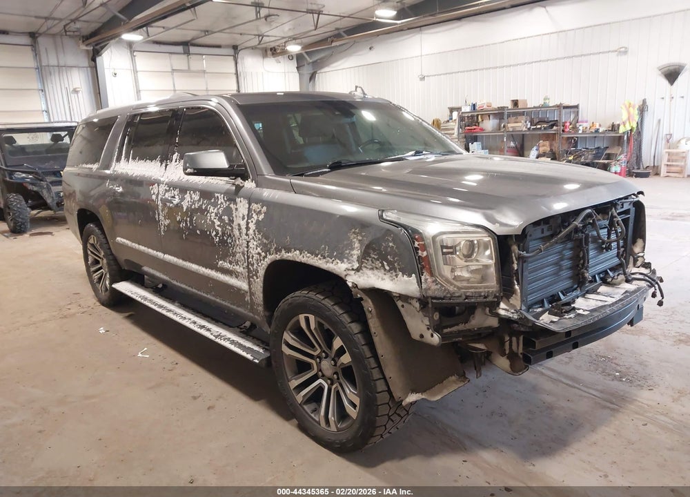 2020 GMC YUKON XL 4WD DENALI VIN: 1GKS2HKJ5LR103474