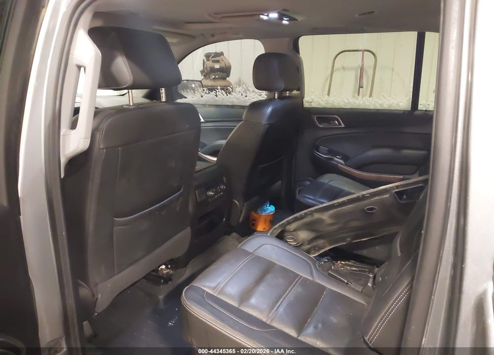 2020 GMC YUKON XL 4WD DENALI VIN: 1GKS2HKJ5LR103474