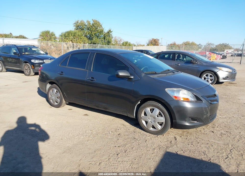 2010 TOYOTA YARIS VIN: JTDBT4K3XA1367711