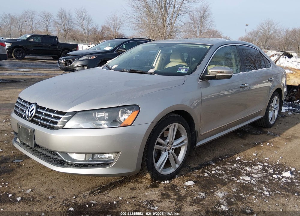 2014 VOLKSWAGEN PASSAT 2.0L TDI SEL PREMIUM VIN: 1VWCN7A33EC051592