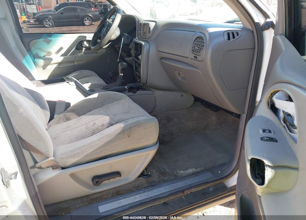 2006 CHEVROLET TRAILBLAZER LS VIN: 1GNDT13S762119745