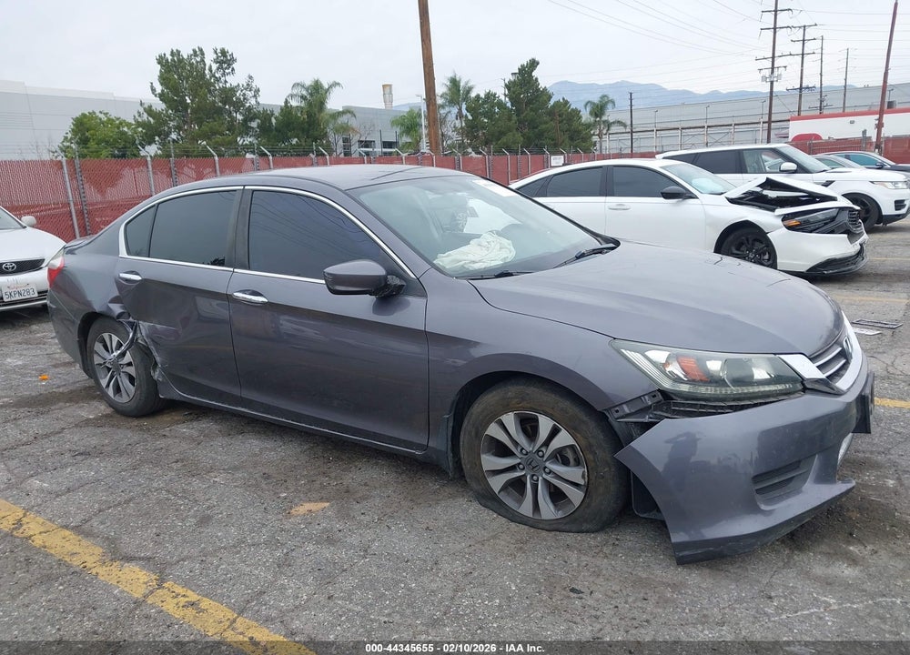 2015 HONDA ACCORD LX VIN: 1HGCR2F30FA004523