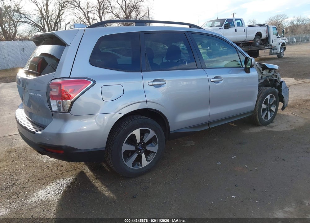 2018 SUBARU FORESTER 2.5I PREMIUM VIN: JF2SJAGC4JH476896