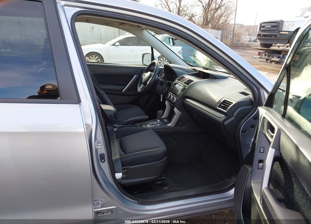 2018 SUBARU FORESTER 2.5I PREMIUM VIN: JF2SJAGC4JH476896