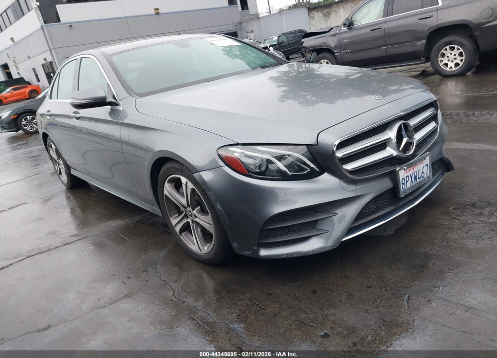2019 MERCEDES-BENZ E 300 VIN: WDDZF4JB6KA641993