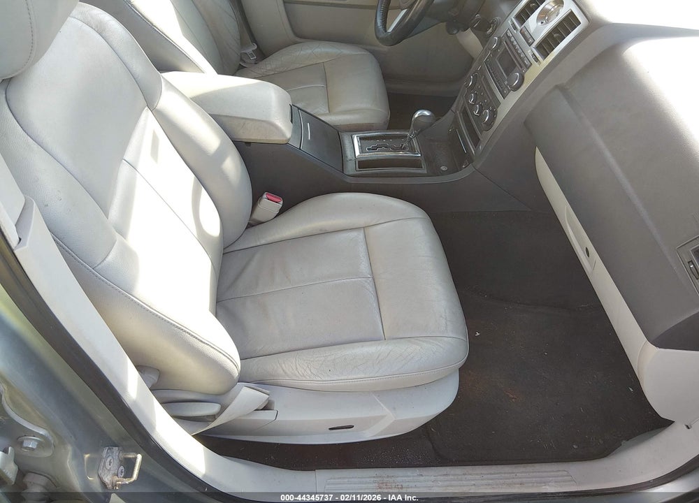 2005 CHRYSLER 300 TOURING VIN: 2C3JA53G65H172502