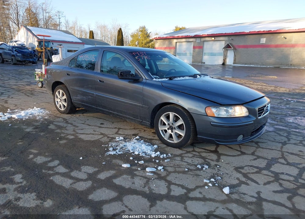 2007 VOLVO S60 2.5T VIN: YV1RH592172607888