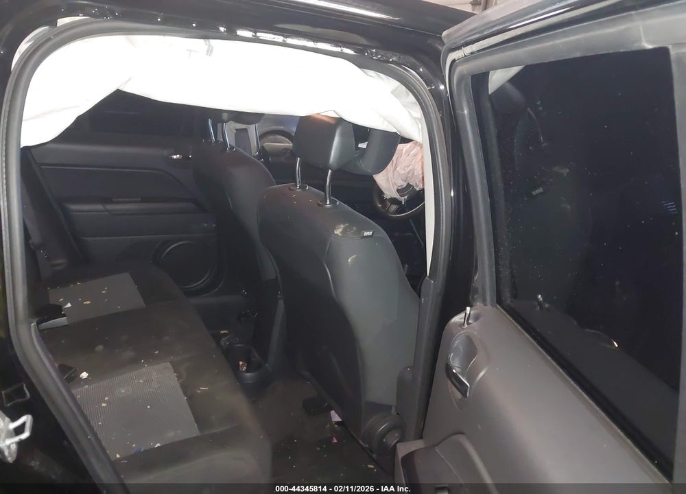 2014 JEEP PATRIOT SPORT VIN: 1C4NJPBB7ED726089