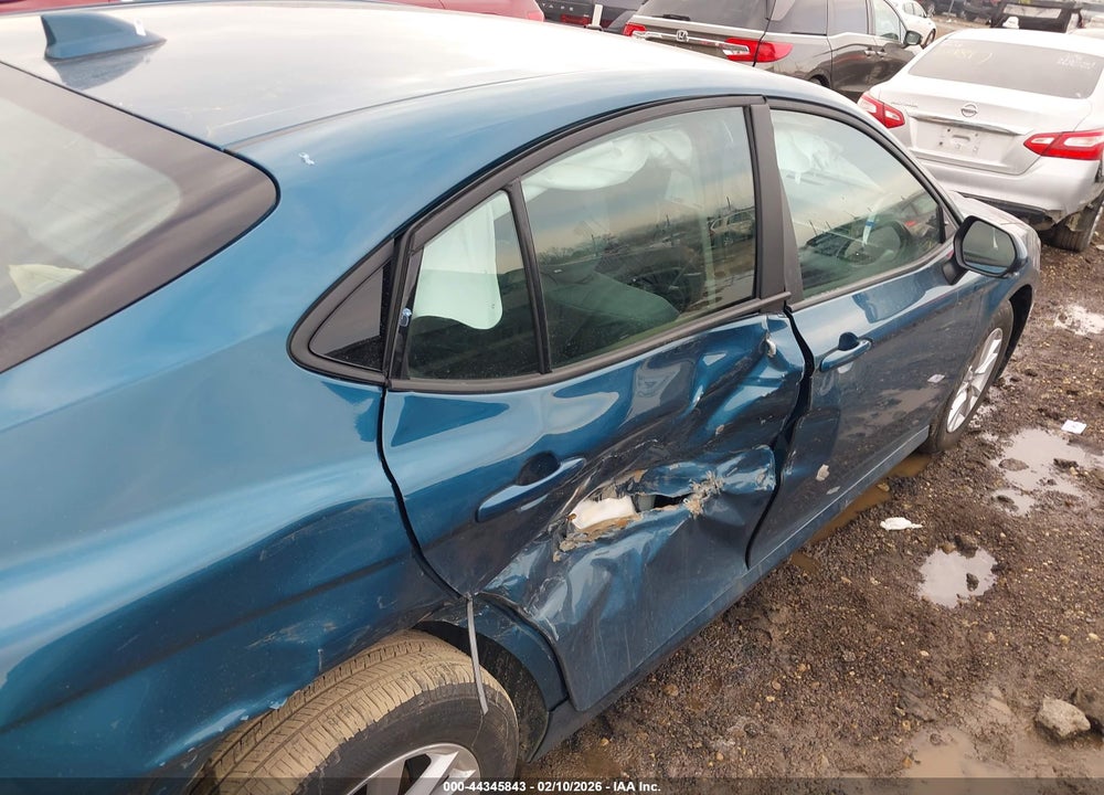 2026 TOYOTA CAMRY LE VIN: 4T1DBADK0TU546447