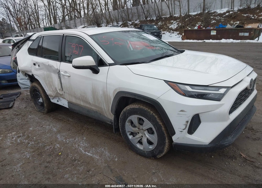 2024 TOYOTA RAV4 LE VIN: 2T3K1RFV1RC290126