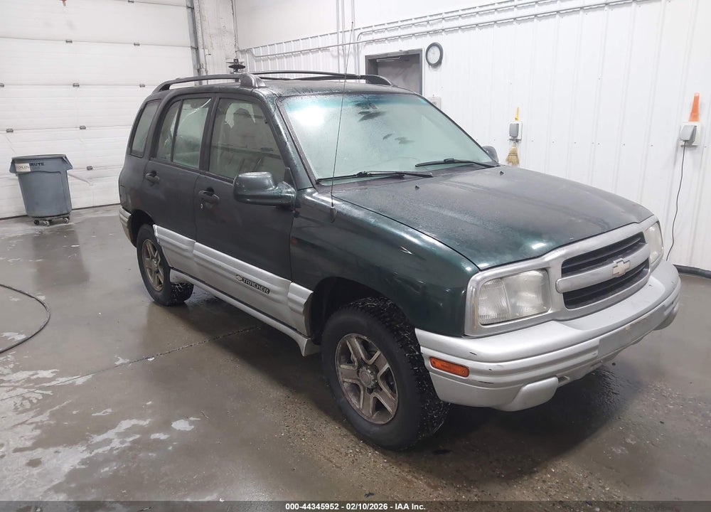 2002 CHEVROLET TRACKER HARD TOP LT VIN: 2CNBJ634926936650