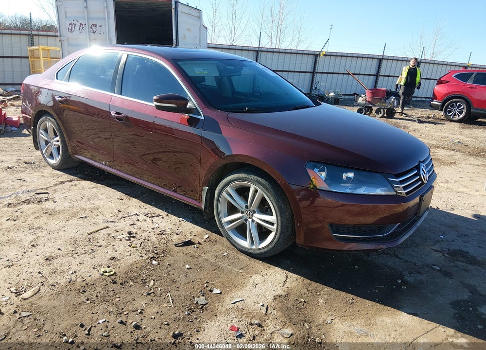 2014 VOLKSWAGEN PASSAT 1.8T SE VIN: 1VWBS7A35EC035267