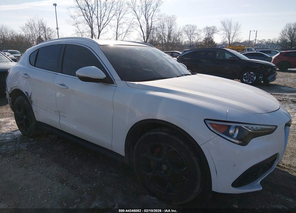 2018 ALFA ROMEO STELVIO TI AWD VIN: ZASFAKBN6J7B87739