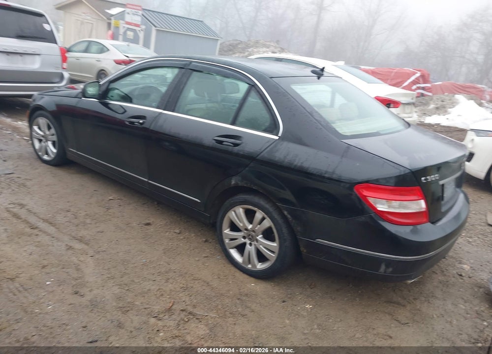 2009 MERCEDES-BENZ C 300 LUXURY 4MATIC VIN: WDDGF81X29F230825