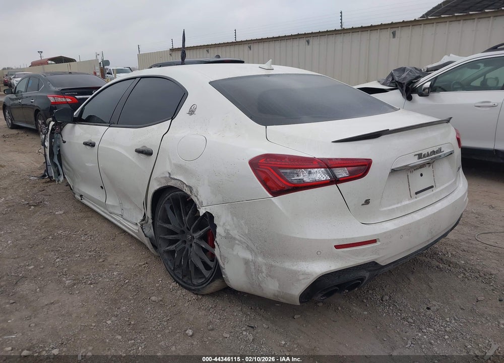 2020 MASERATI GHIBLI S GRANSPORT VIN: ZAM57YSS3L1349761
