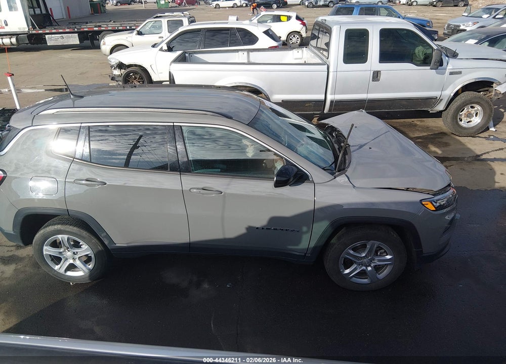 2024 JEEP COMPASS LATITUDE 4X4 VIN: 3C4NJDBN0RT607583