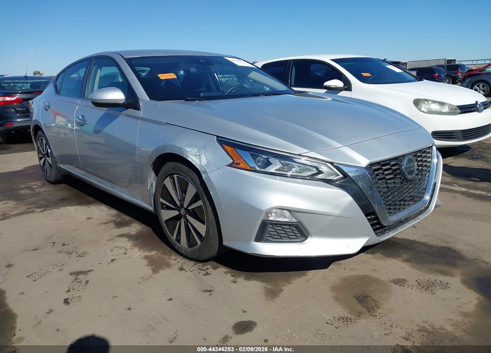 2022 NISSAN ALTIMA SV FWD VIN: 1N4BL4DV8NN304867