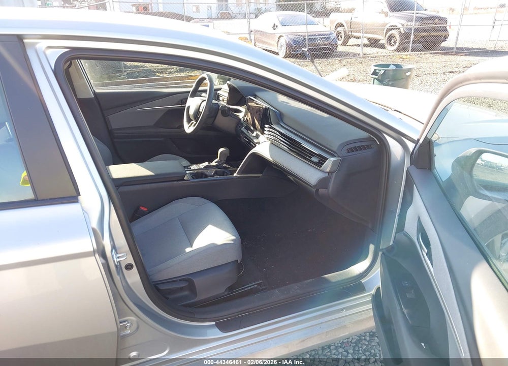 2025 TOYOTA CAMRY LE VIN: 4T1DBADKXSU029851
