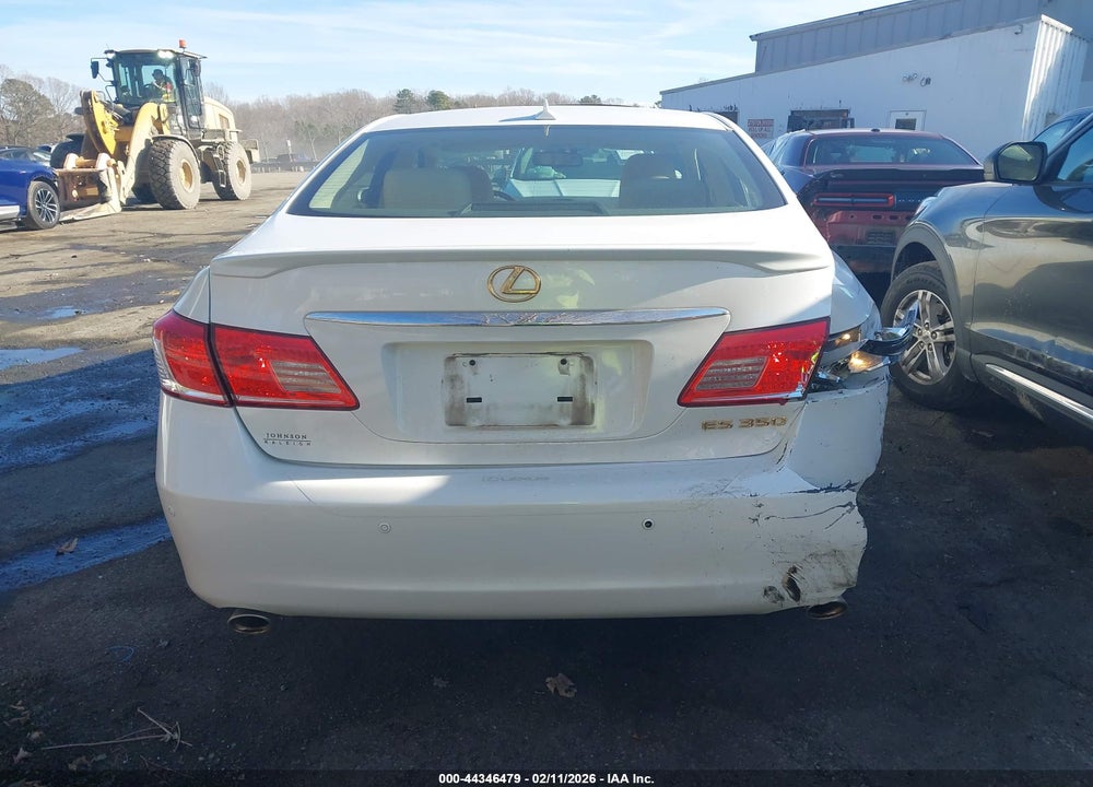 2011 LEXUS ES 350 VIN: JTHBK1EG7B2458221