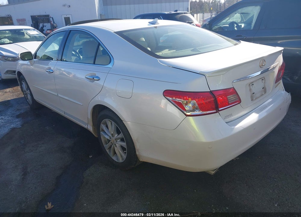 2011 LEXUS ES 350 VIN: JTHBK1EG7B2458221