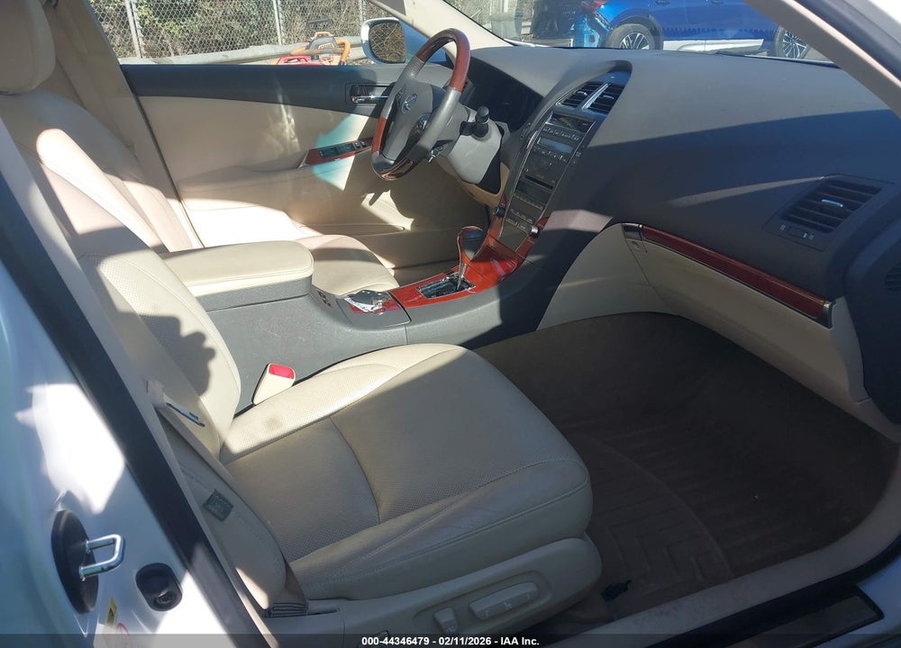 2011 LEXUS ES 350 VIN: JTHBK1EG7B2458221