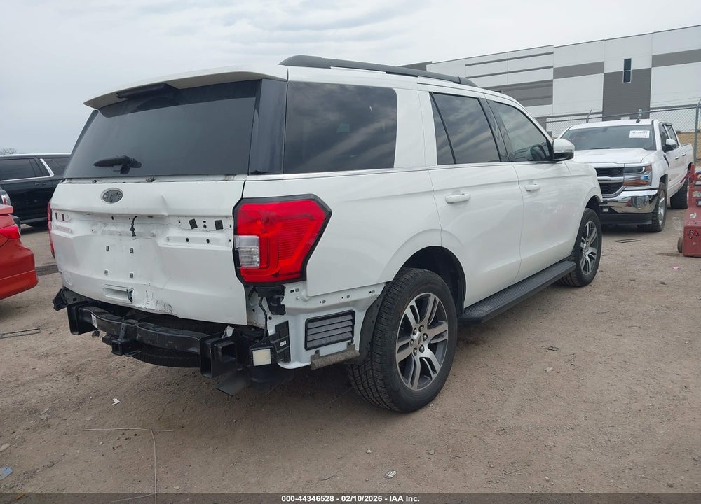 2024 FORD EXPEDITION XLT VIN: 1FMJU1H84REA63297