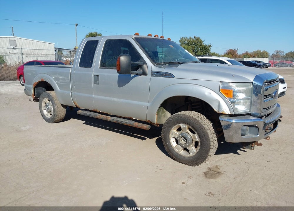 2013 FORD F-250 XLT VIN: 1FT7X2B62DEA82507