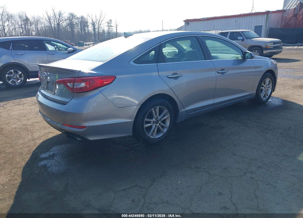 2017 HYUNDAI SONATA SE VIN: 5NPE24AF0HH479853