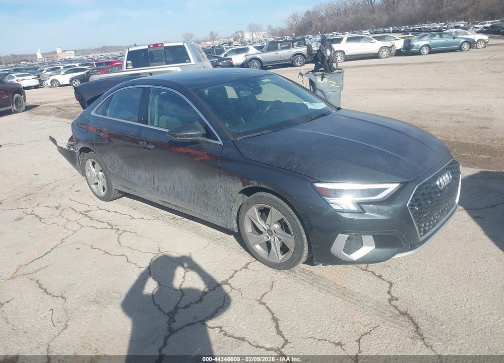 2024 AUDI A3 PREMIUM 40 TFSI FRONT-WHEEL DRIVE S TRONIC VIN: WAUAUDGY1RA085785