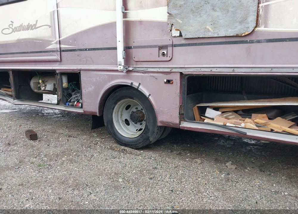 1999 FORD F550 SUPER DUTY STRIPPED CHASS VIN: 3FCNF53SXXJA13765