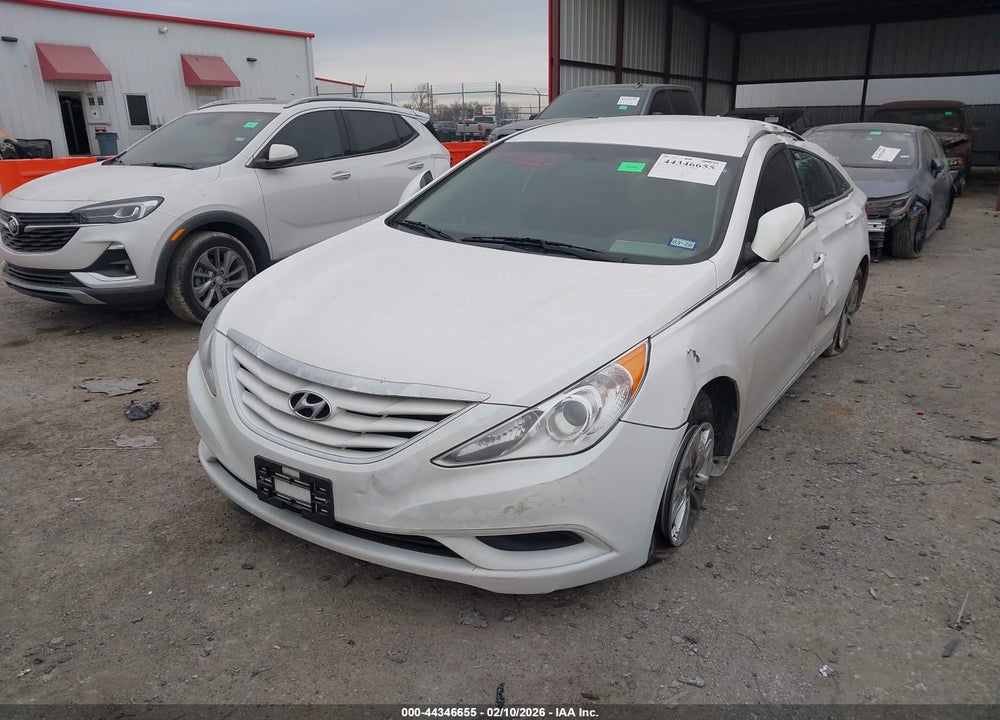 2013 HYUNDAI SONATA GLS VIN: 5NPEB4AC7DH770415