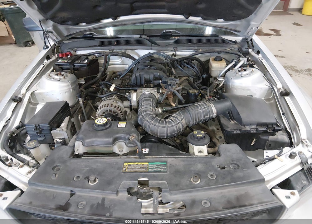 2008 FORD MUSTANG V6 DELUXE/V6 PREMIUM VIN: 1ZVHT80N085129999