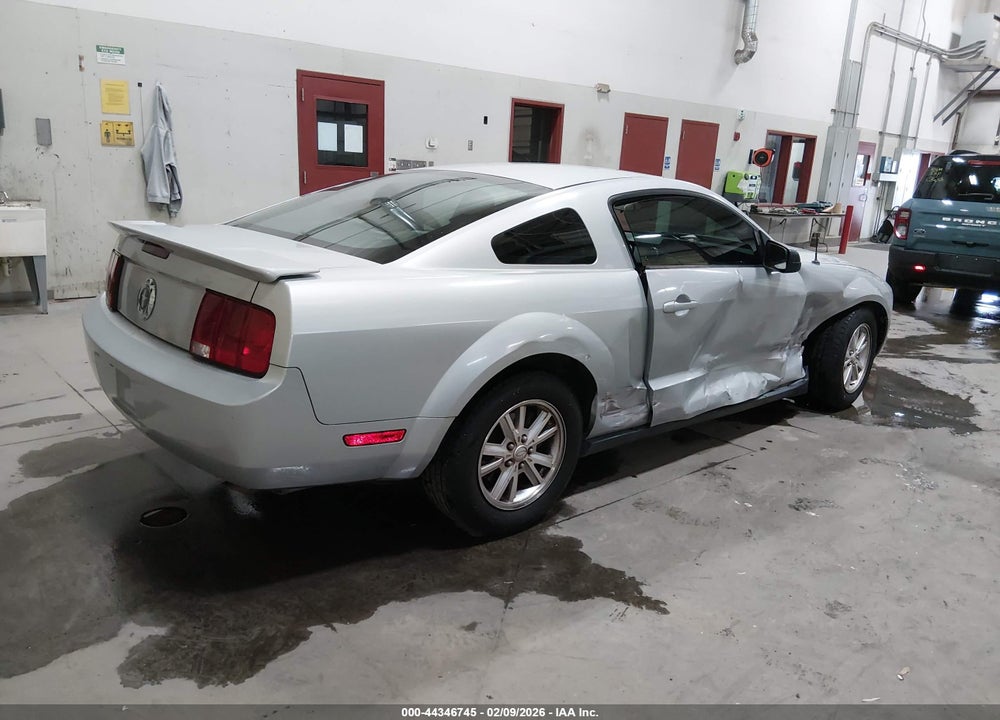 2008 FORD MUSTANG V6 DELUXE/V6 PREMIUM VIN: 1ZVHT80N085129999