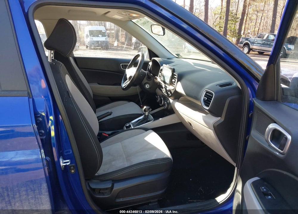 2021 HYUNDAI VENUE SEL VIN: KMHRC8A30MU101121