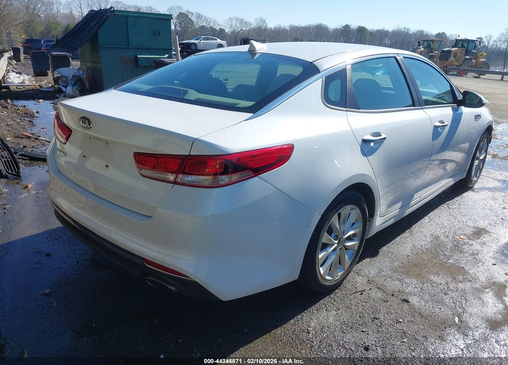 2016 KIA OPTIMA LX VIN: 5XXGT4L30GG083313