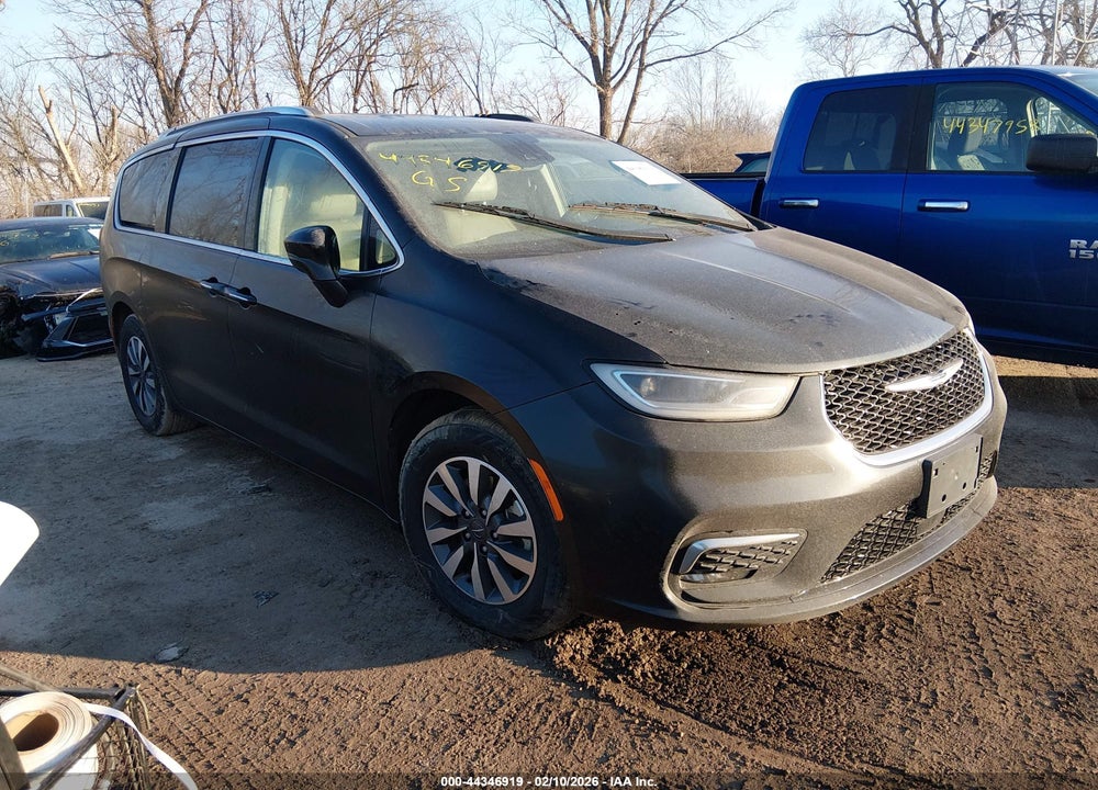 2021 CHRYSLER PACIFICA TOURING L VIN: 2C4RC1BG9MR503049