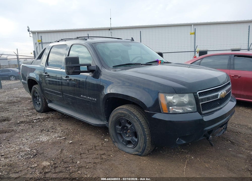 2011 CHEVROLET AVALANCHE 1500 LT1 VIN: 3GNTKFE39BG171445