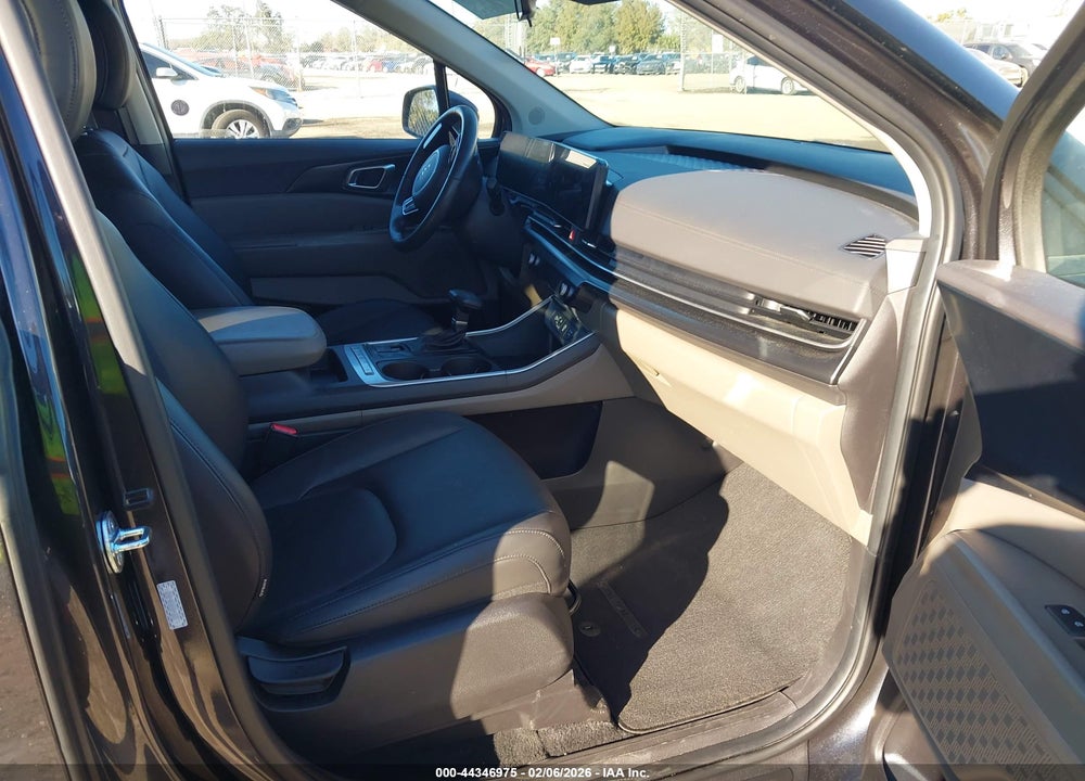 2025 KIA CARNIVAL MPV LXS VIN: KNDNB5K36S6533779