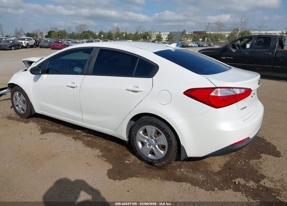 2016 KIA FORTE LX VIN: KNAFX4A69G5549416