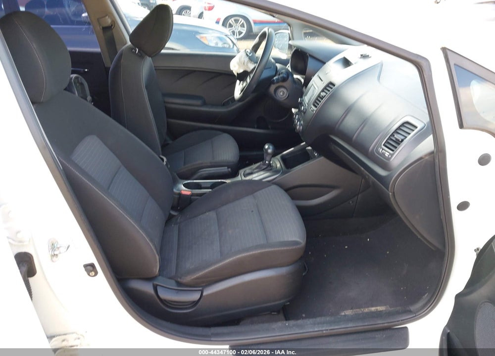 2016 KIA FORTE LX VIN: KNAFX4A69G5549416