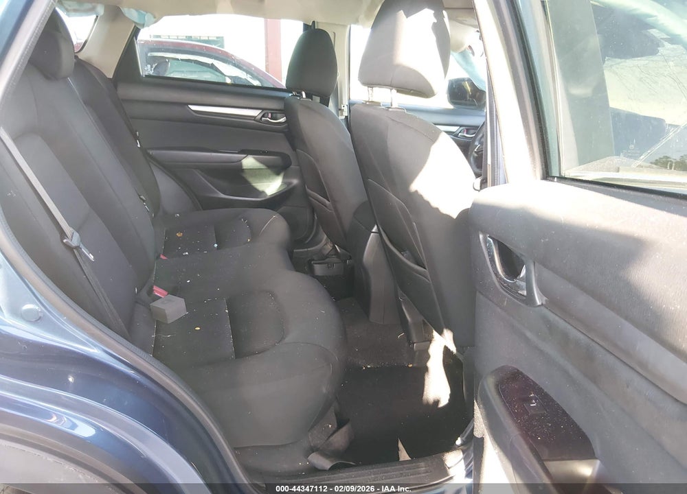 2018 MAZDA CX-5 SPORT VIN: JM3KFBBMXJ0414480