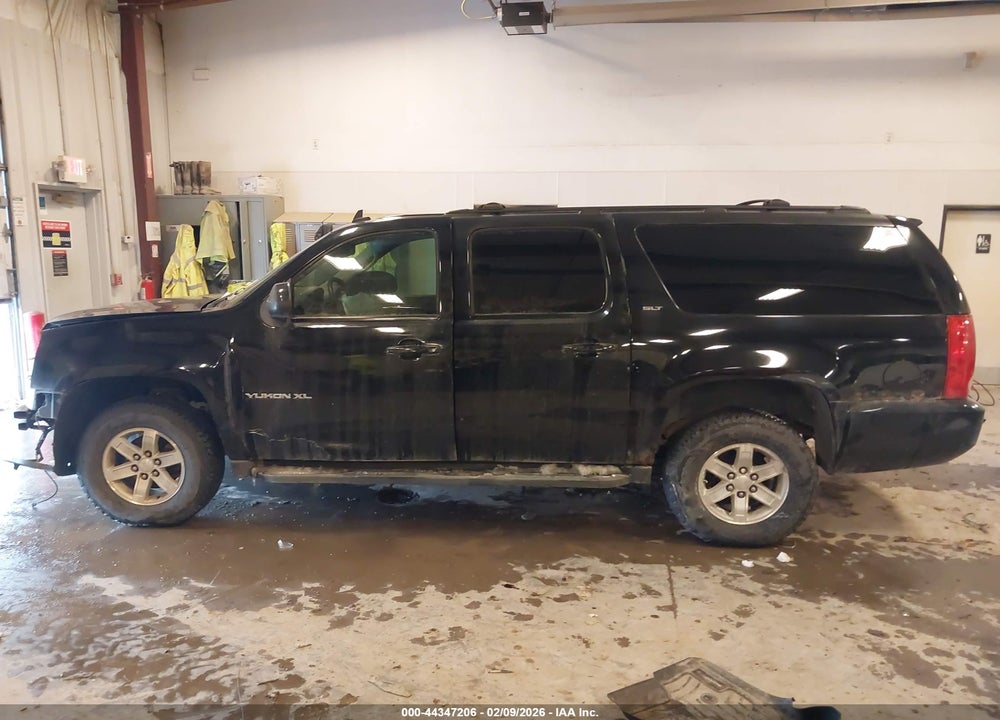 2013 GMC YUKON XL 1500 SLT VIN: 1GKS2KE70DR137532