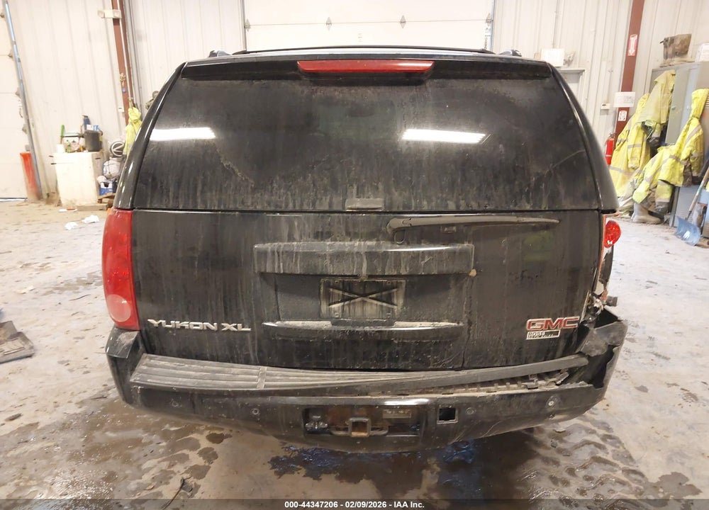 2013 GMC YUKON XL 1500 SLT VIN: 1GKS2KE70DR137532