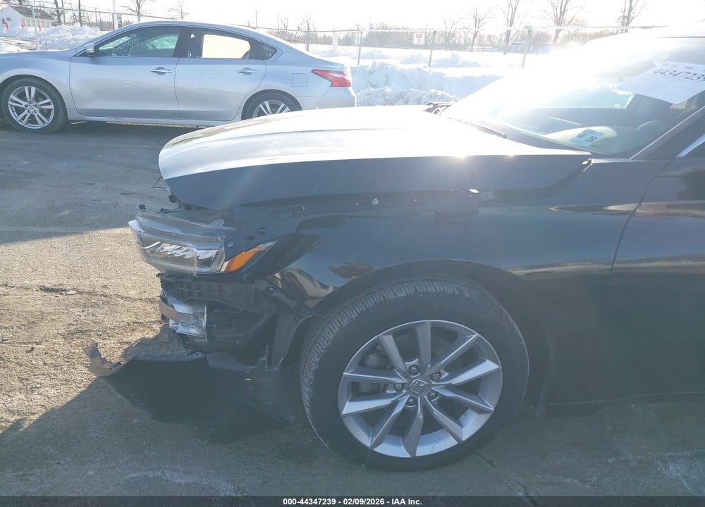 2021 HONDA ACCORD LX VIN: 1HGCV1F18MA042695